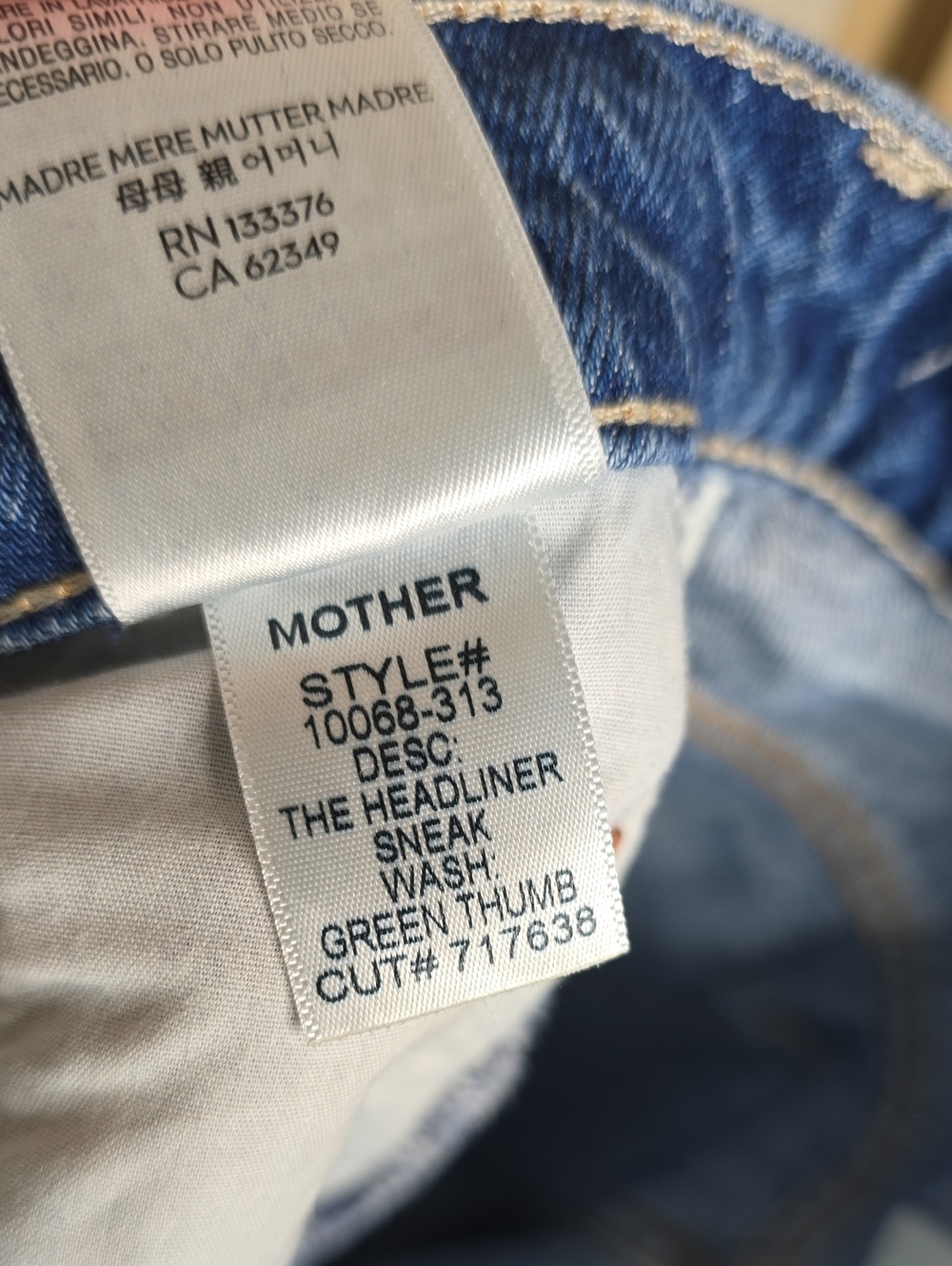 MOTHER  Superior The Headliner Sneak Denim Jeans  Green Thumb Size 32 - Picture 9 of 9